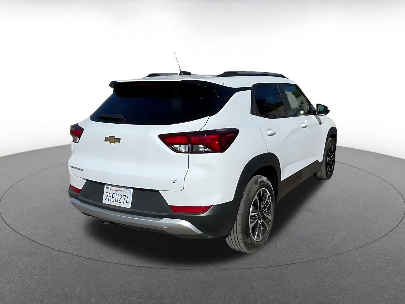 Thumbnail: 2025 Chevrolet TrailBlazer - 14