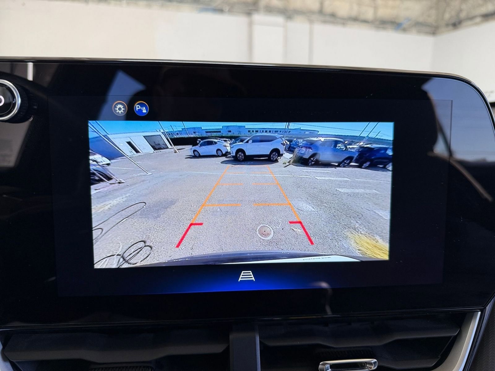 Thumbnail: 2025 Chevrolet Equinox - 17