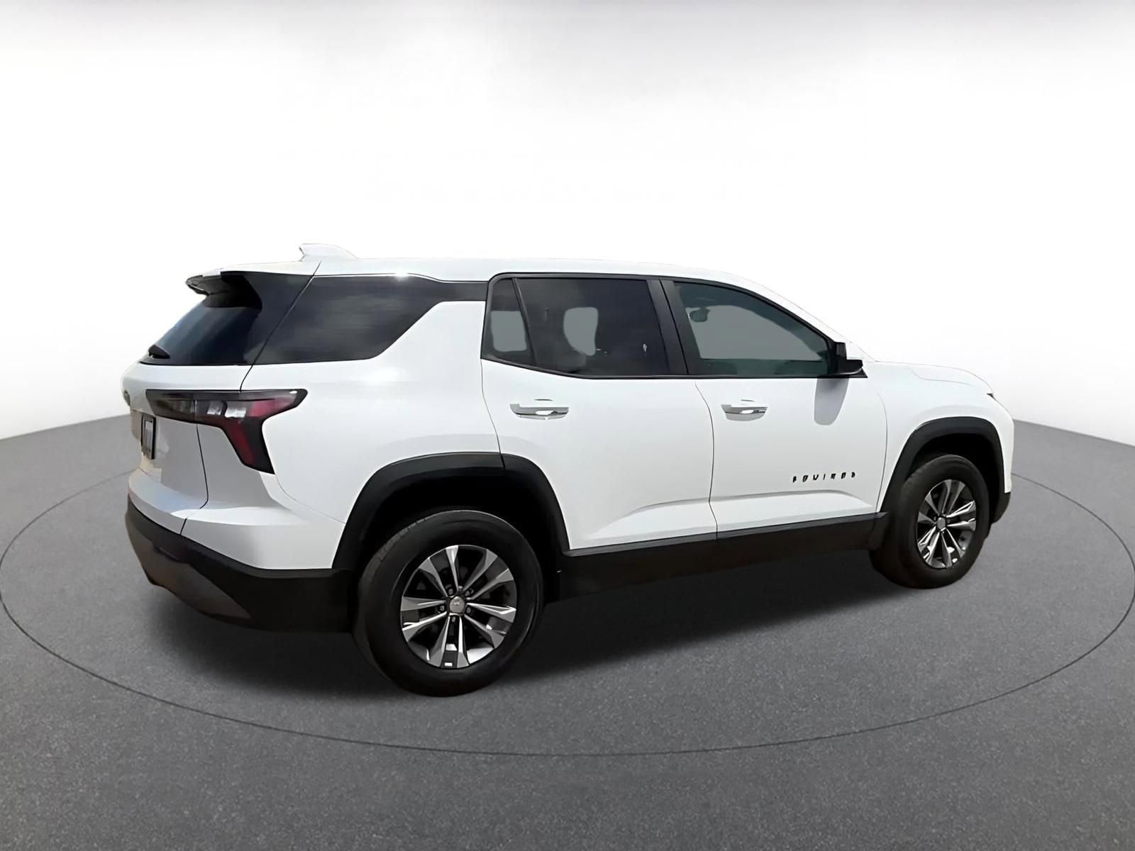 Thumbnail: 2025 Chevrolet Equinox - 15