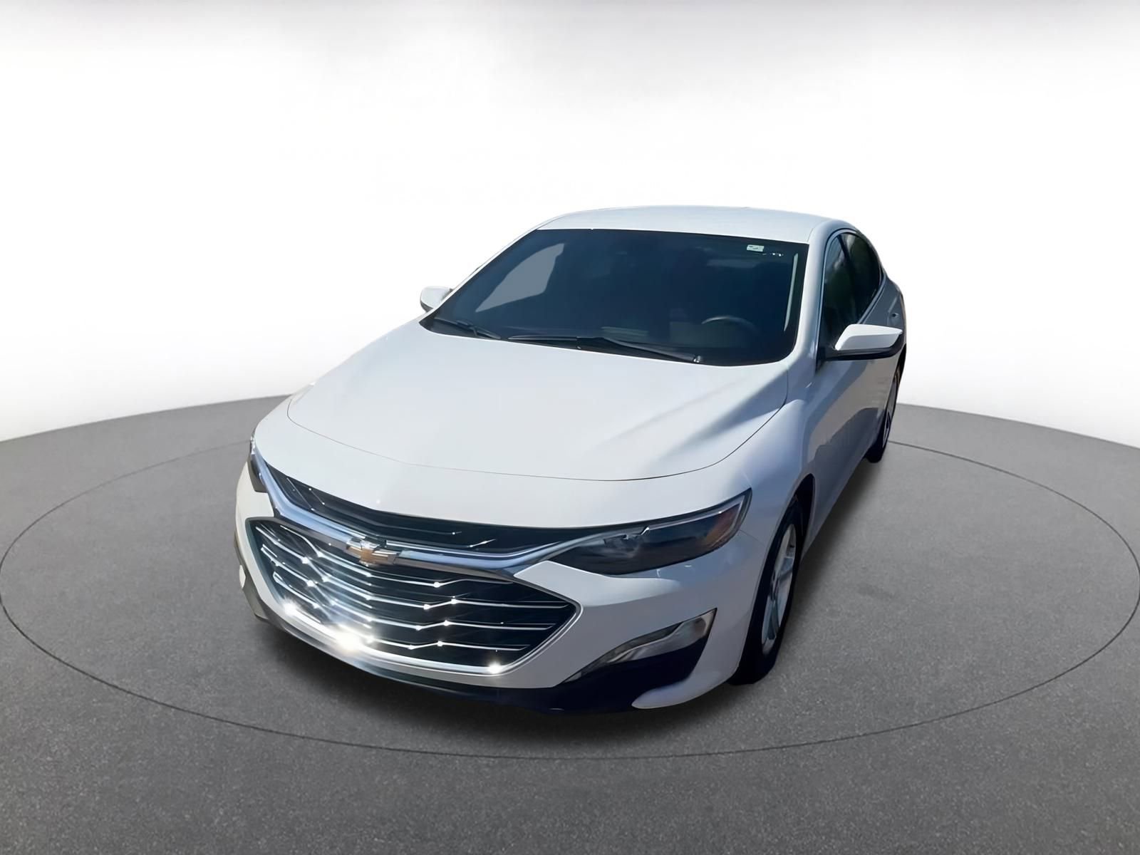 Thumbnail: 2024 Chevrolet Malibu - 7