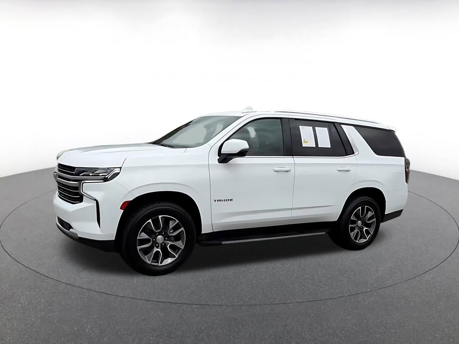 Thumbnail: 2023 Chevrolet Tahoe - 8