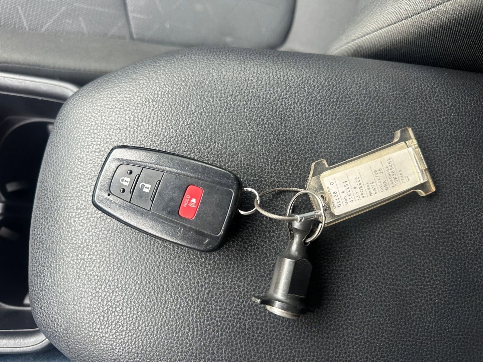 Thumbnail: 2025 Toyota RAV4 - 22