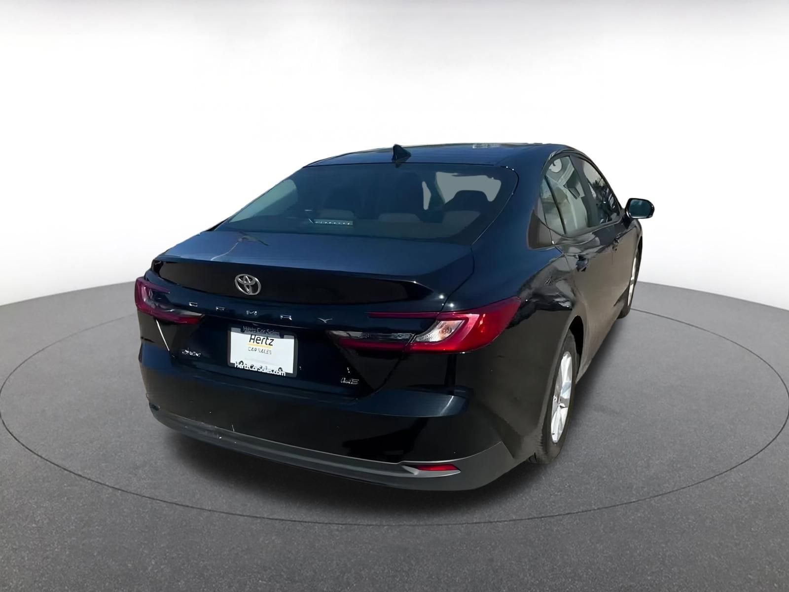 Thumbnail: 2025 Toyota Camry - 14