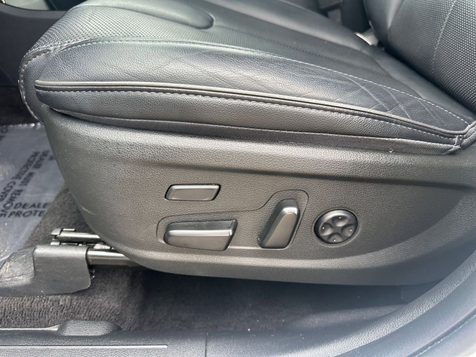 2023 Hyundai Santa Fe Limited 23