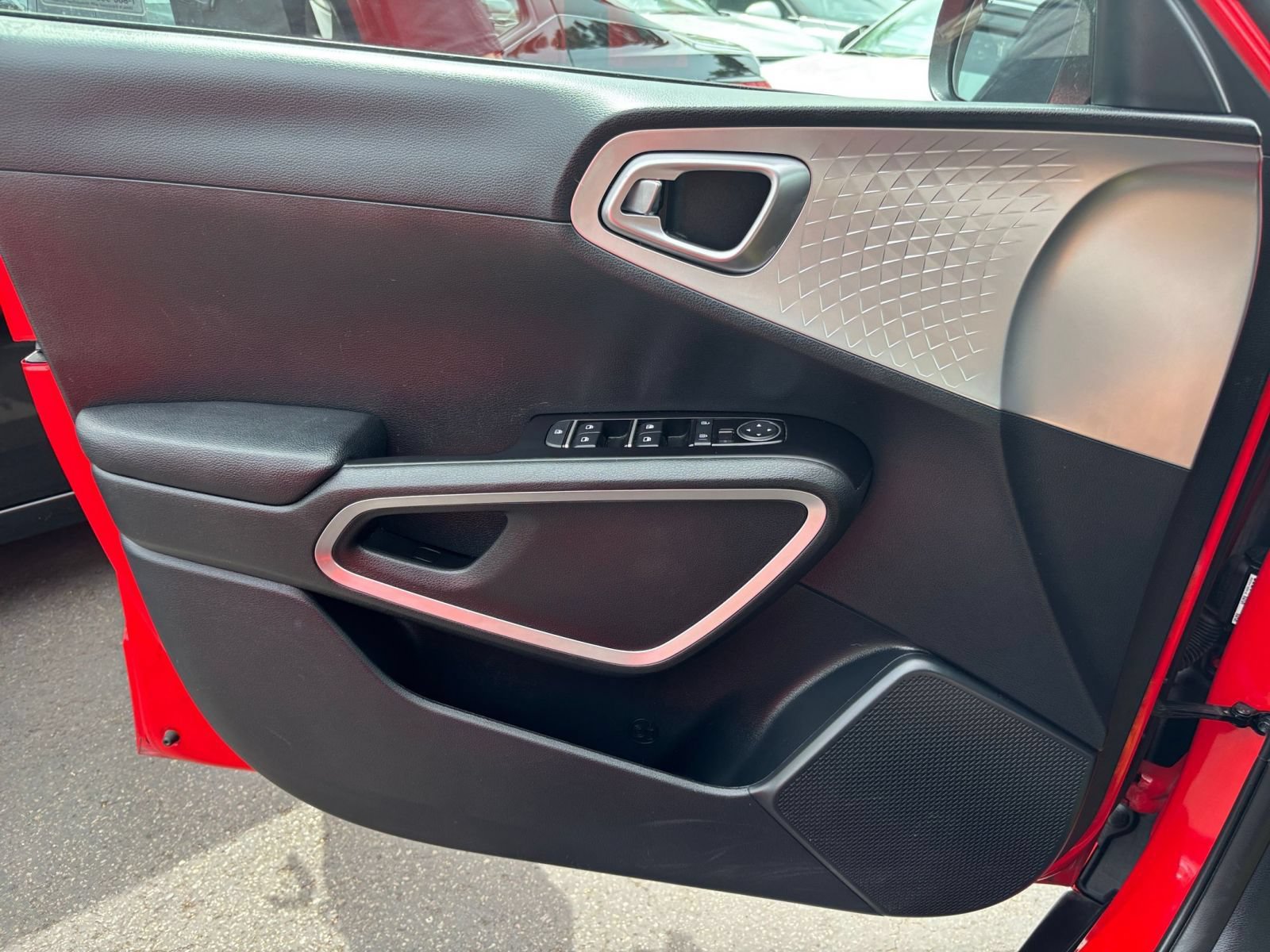Thumbnail: 2025 Kia Soul - 18