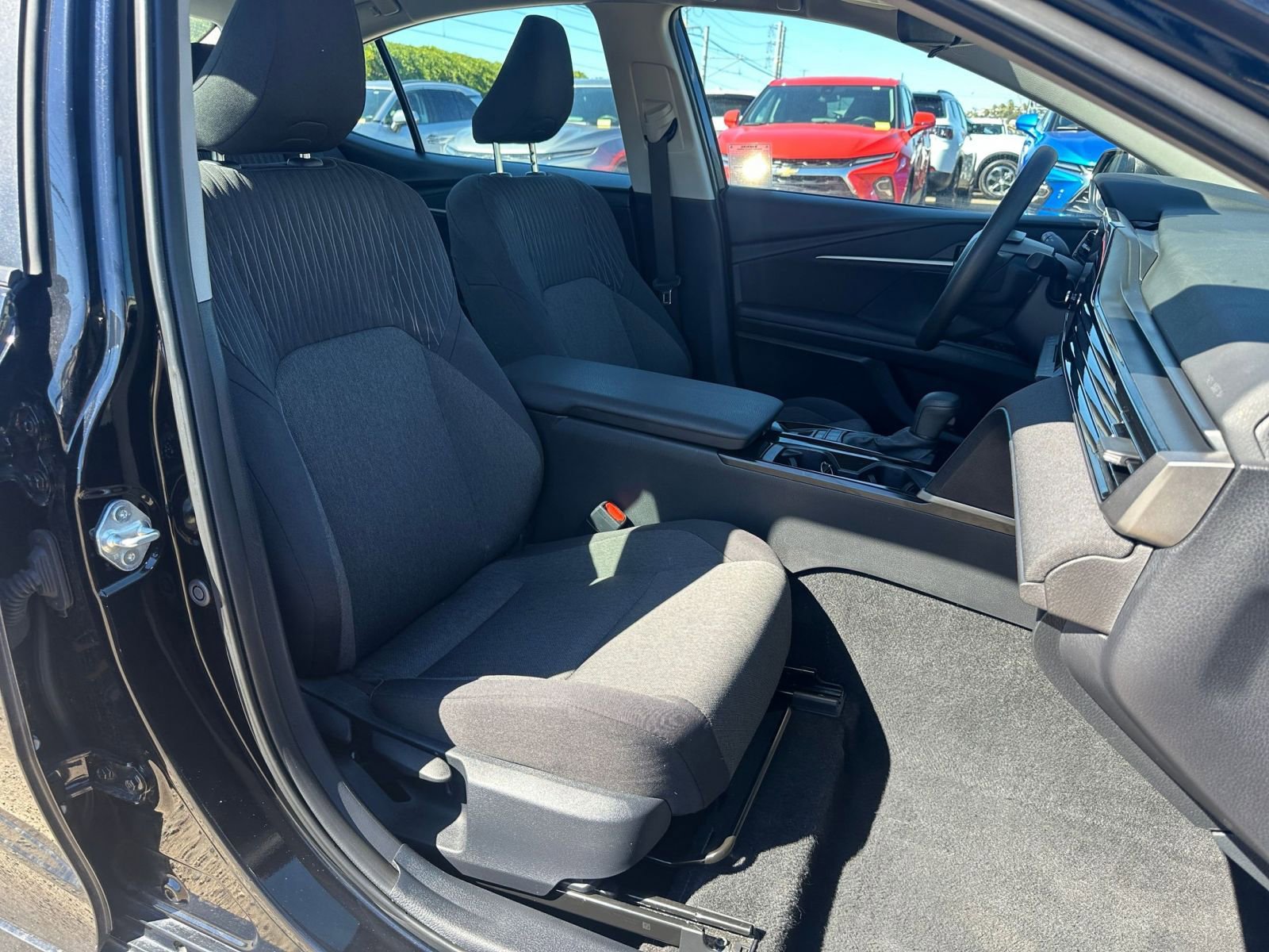 Thumbnail: 2025 Toyota Camry - 35