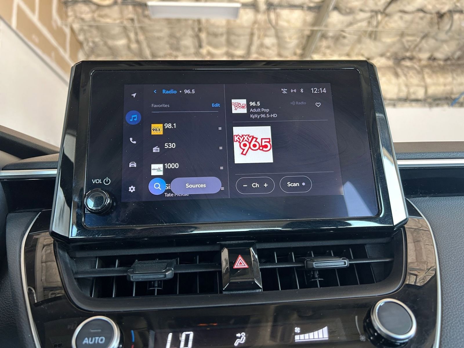 Thumbnail: 2025 Toyota Corolla - 21