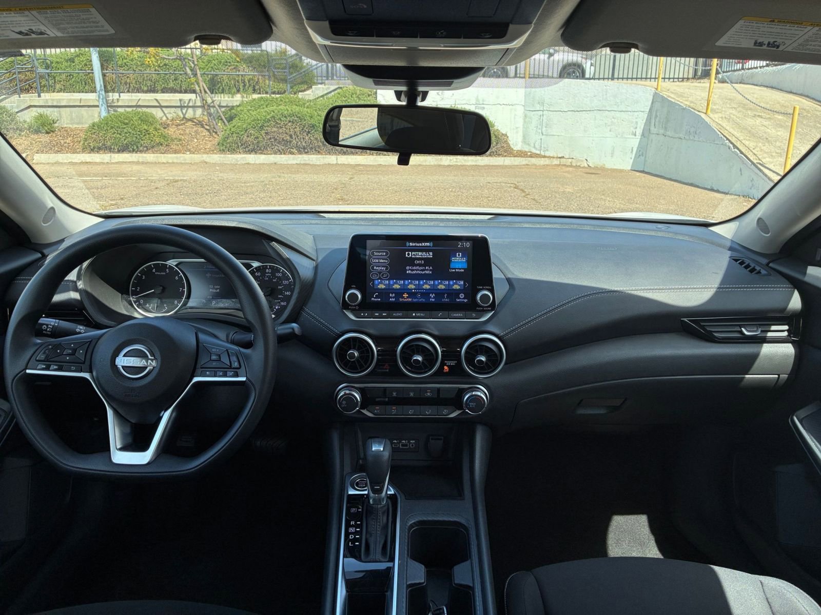 Thumbnail: 2025 Nissan Sentra - 31