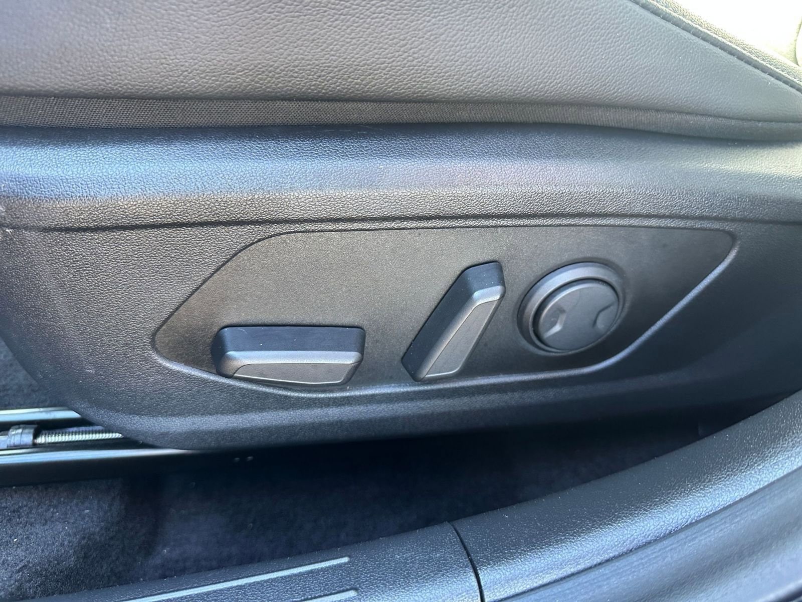 Thumbnail: 2025 Hyundai Elantra - 23