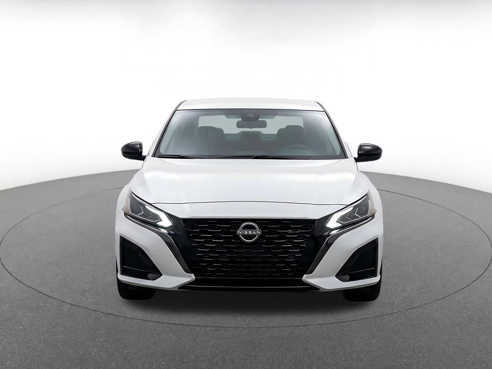 Thumbnail: 2025 Nissan Altima - 2
