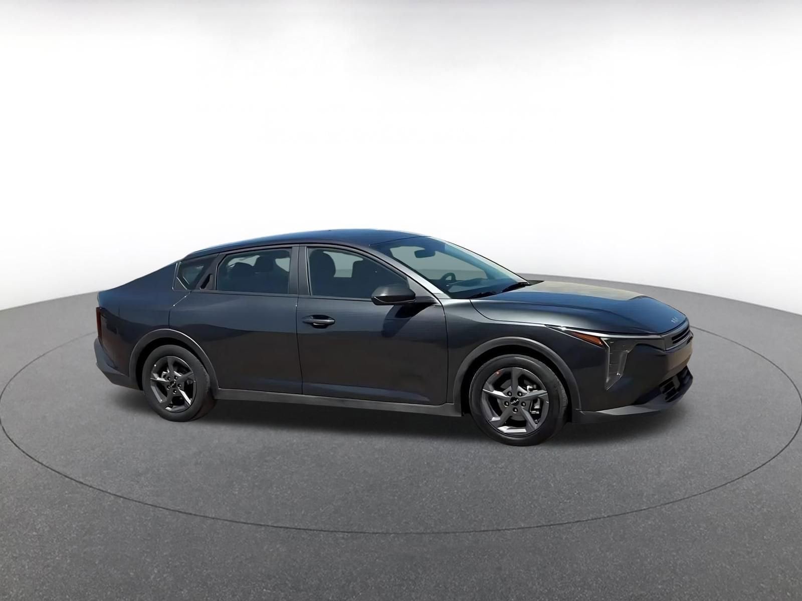 Thumbnail: 2025 Kia K4 - 2