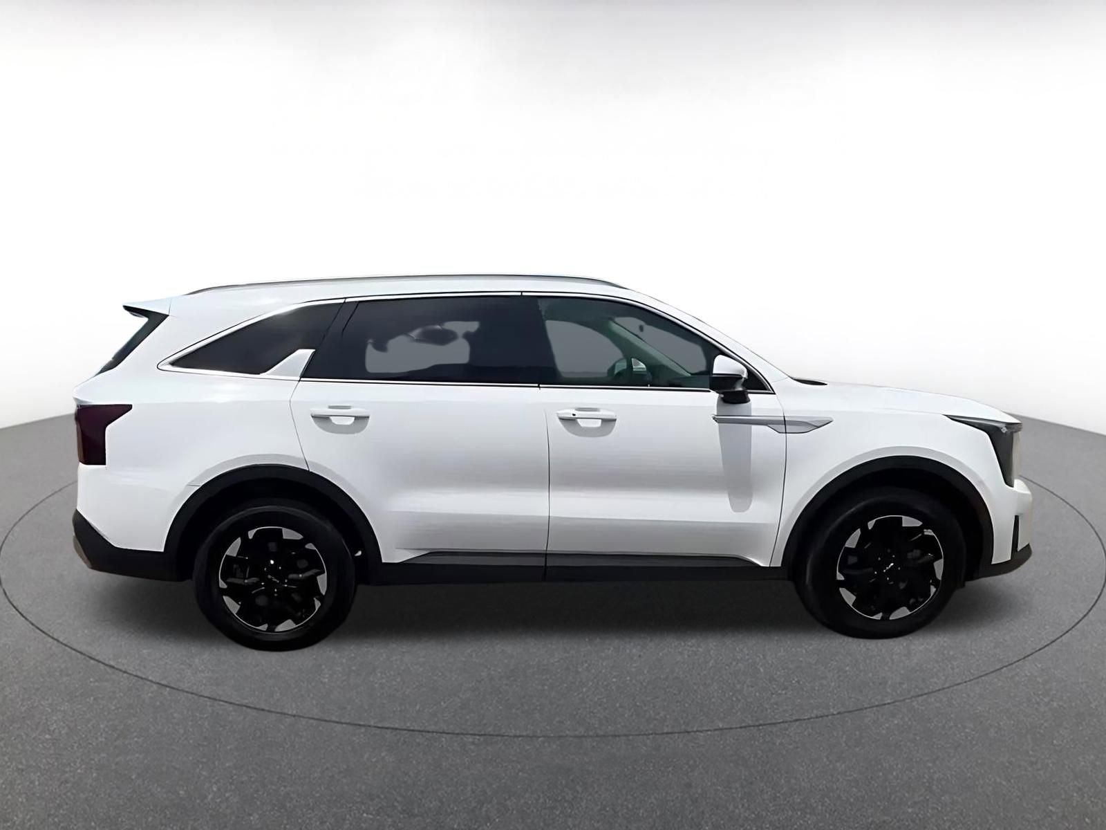 Thumbnail: 2024 Kia Sorento - 16