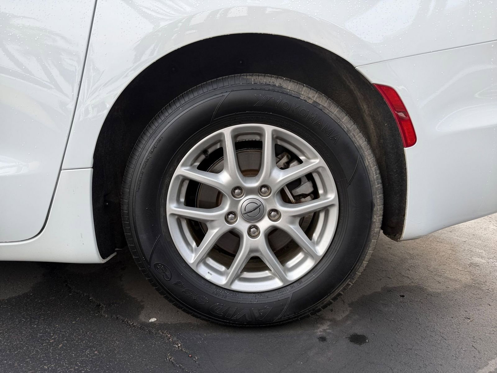 Thumbnail: 2025 Chrysler Pacifica - 33