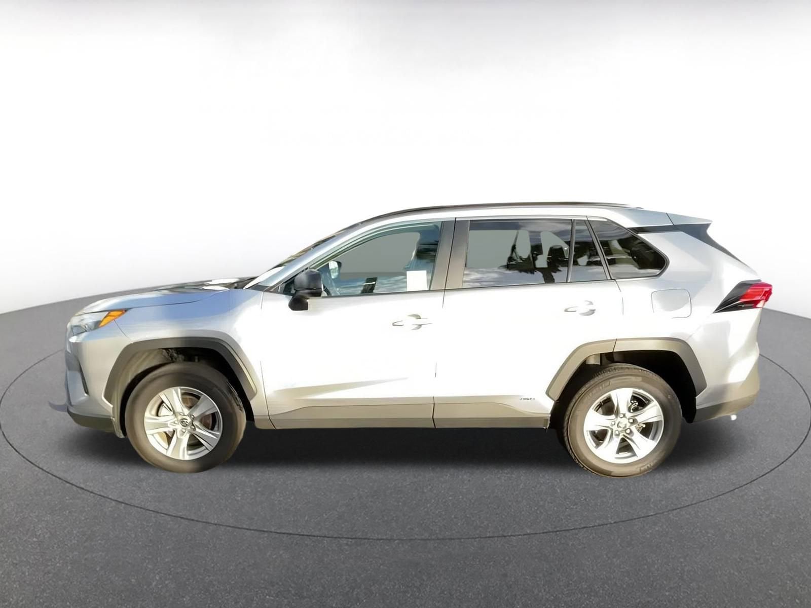 Thumbnail: 2025 Toyota RAV4 - 9