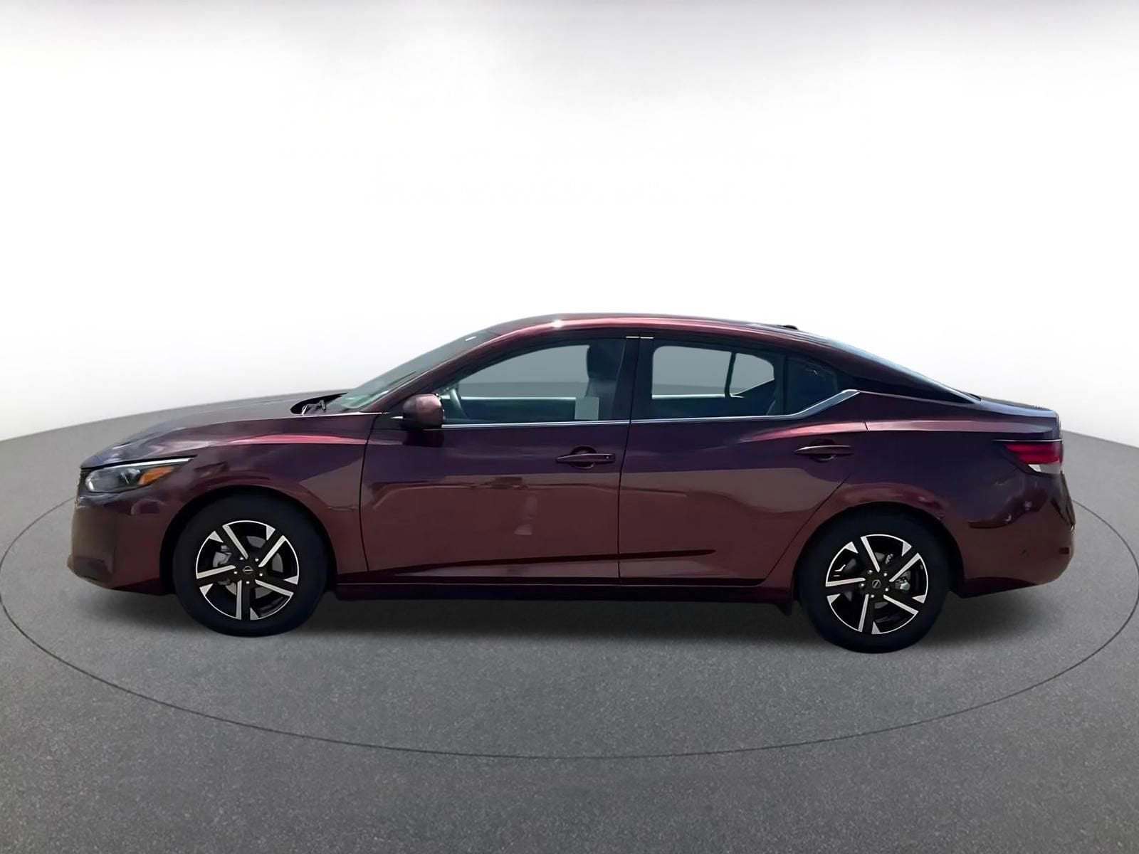 Thumbnail: 2025 Nissan Sentra - 9
