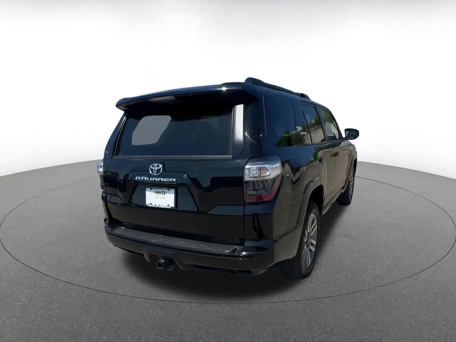 Thumbnail: 2024 Toyota 4Runner - 14