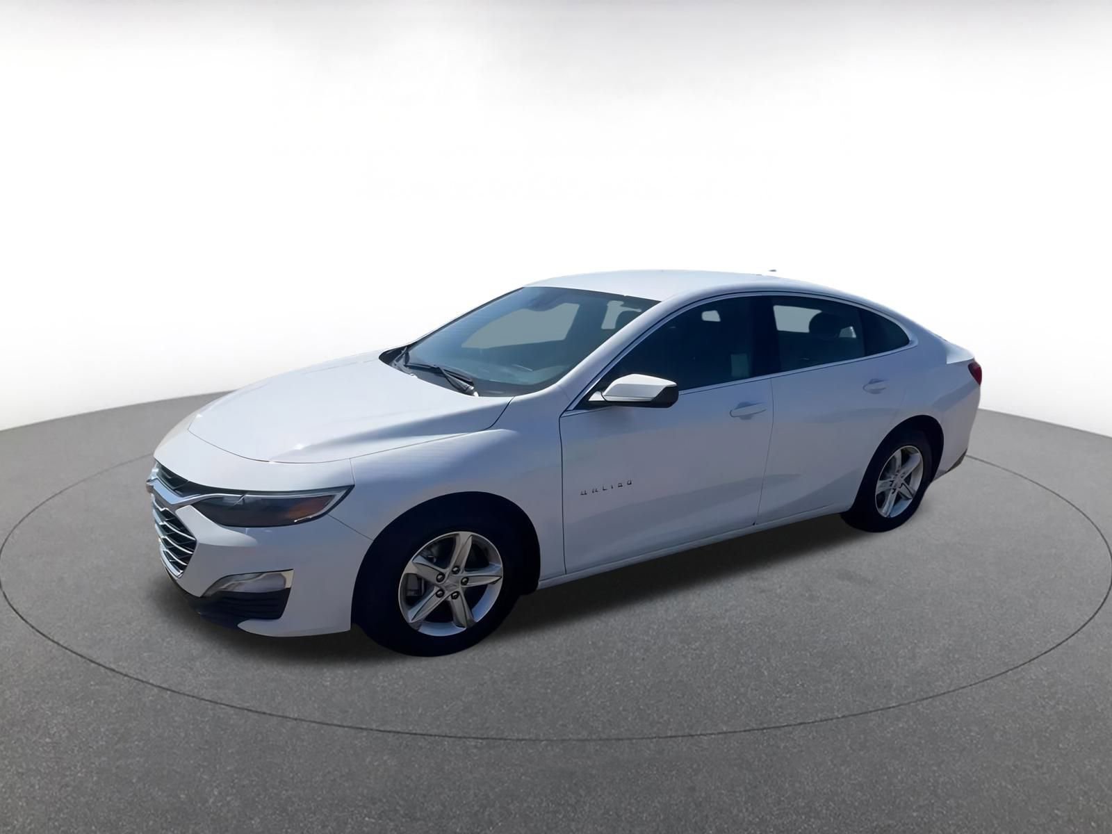 Thumbnail: 2024 Chevrolet Malibu - 8