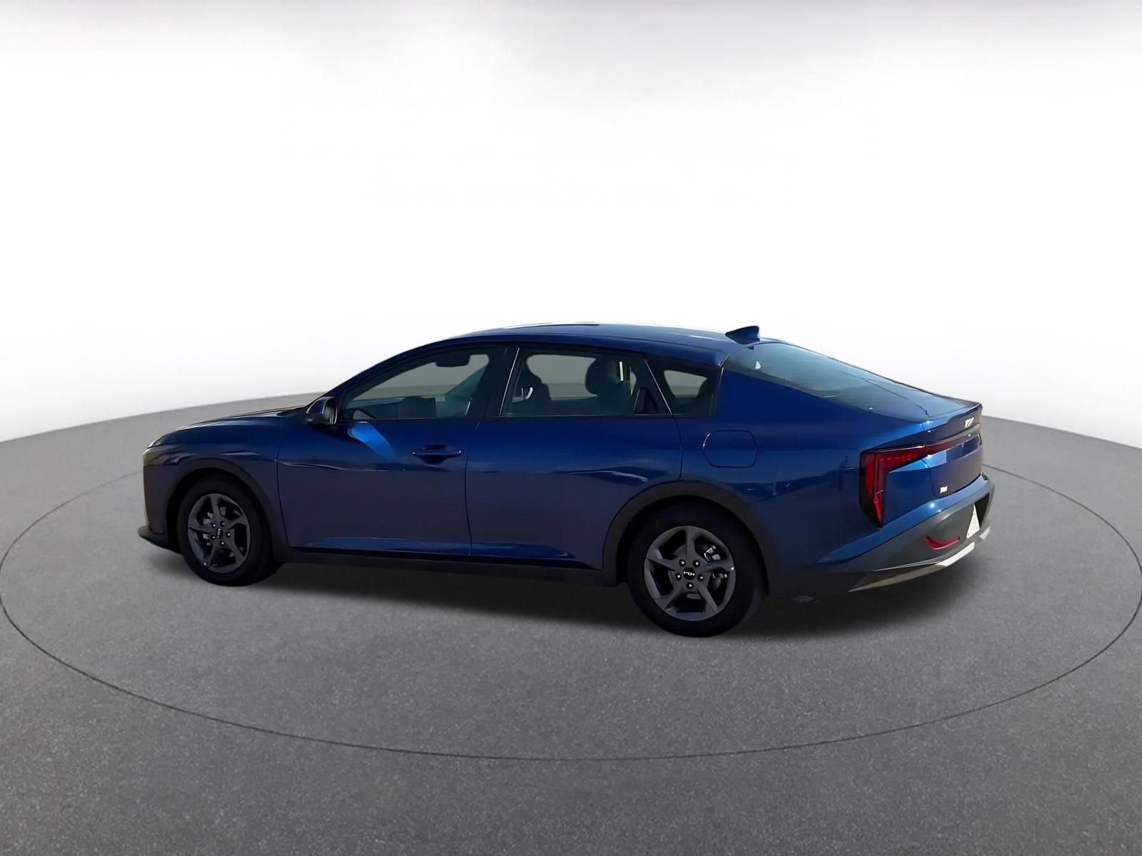 Thumbnail: 2025 Kia K4 - 10