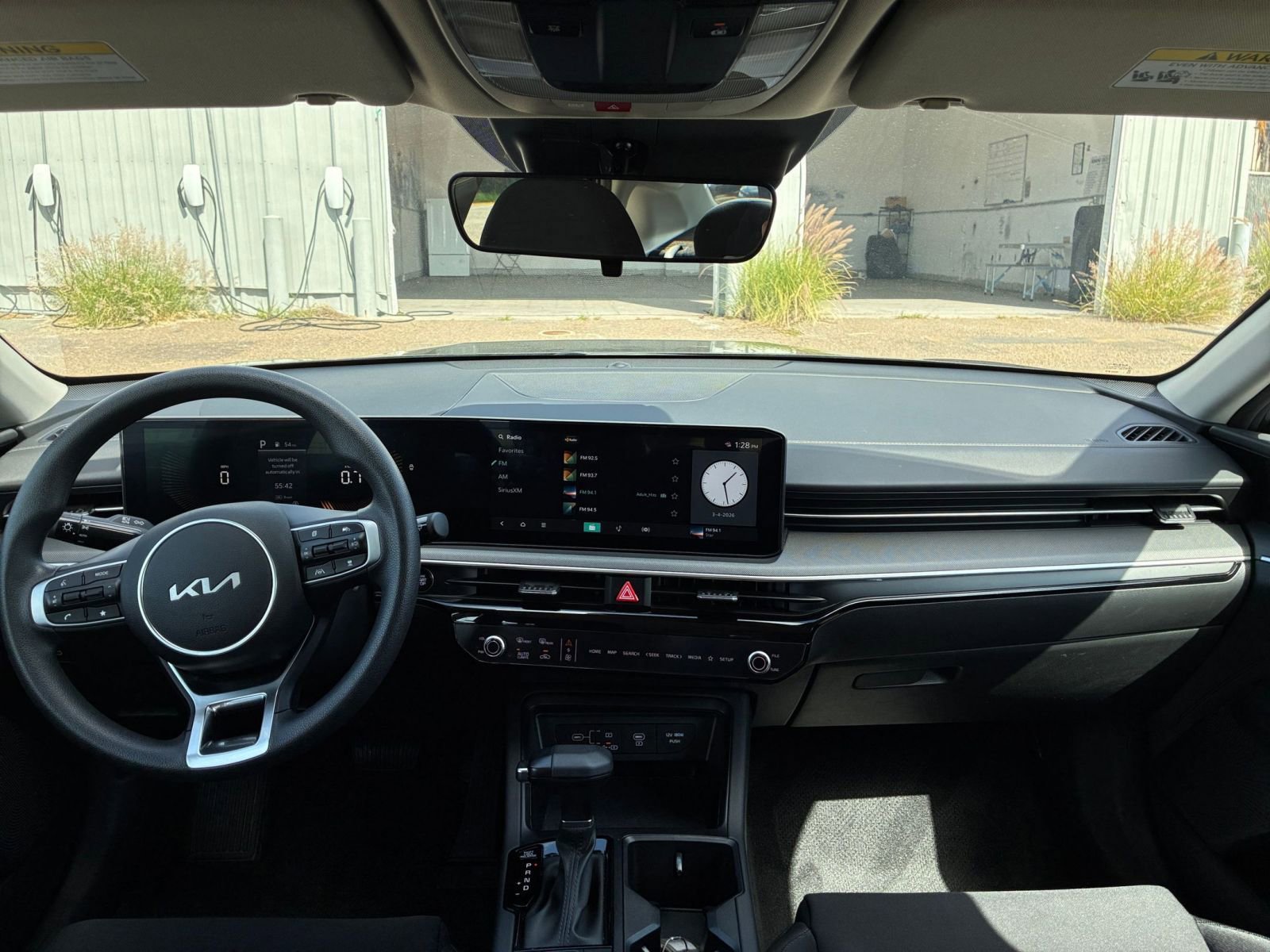 Thumbnail: 2025 Kia K5 - 33