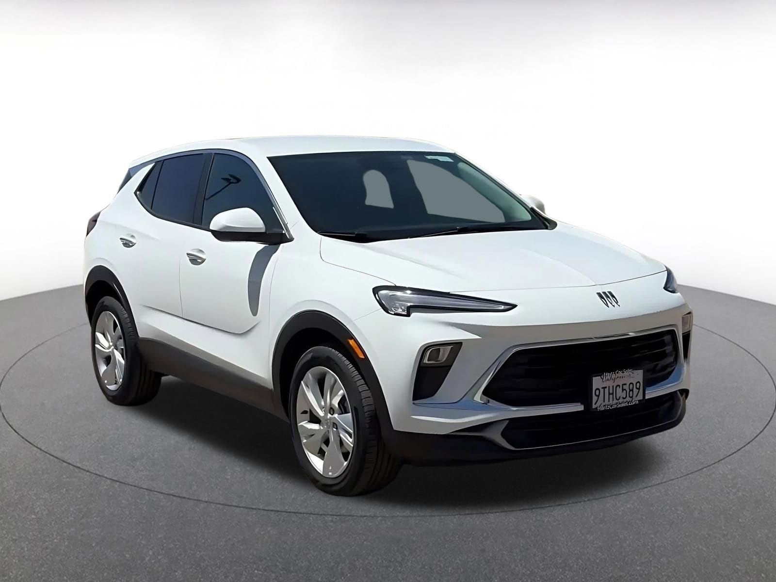 Thumbnail: 2025 Buick Encore GX - 3