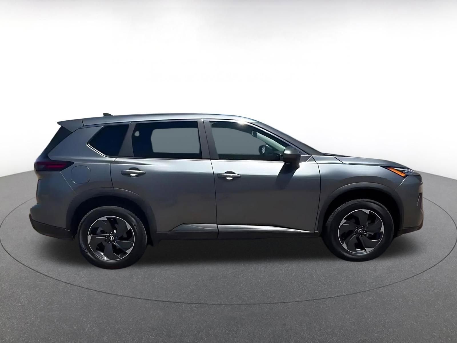 Thumbnail: 2025 Nissan Rogue - 9