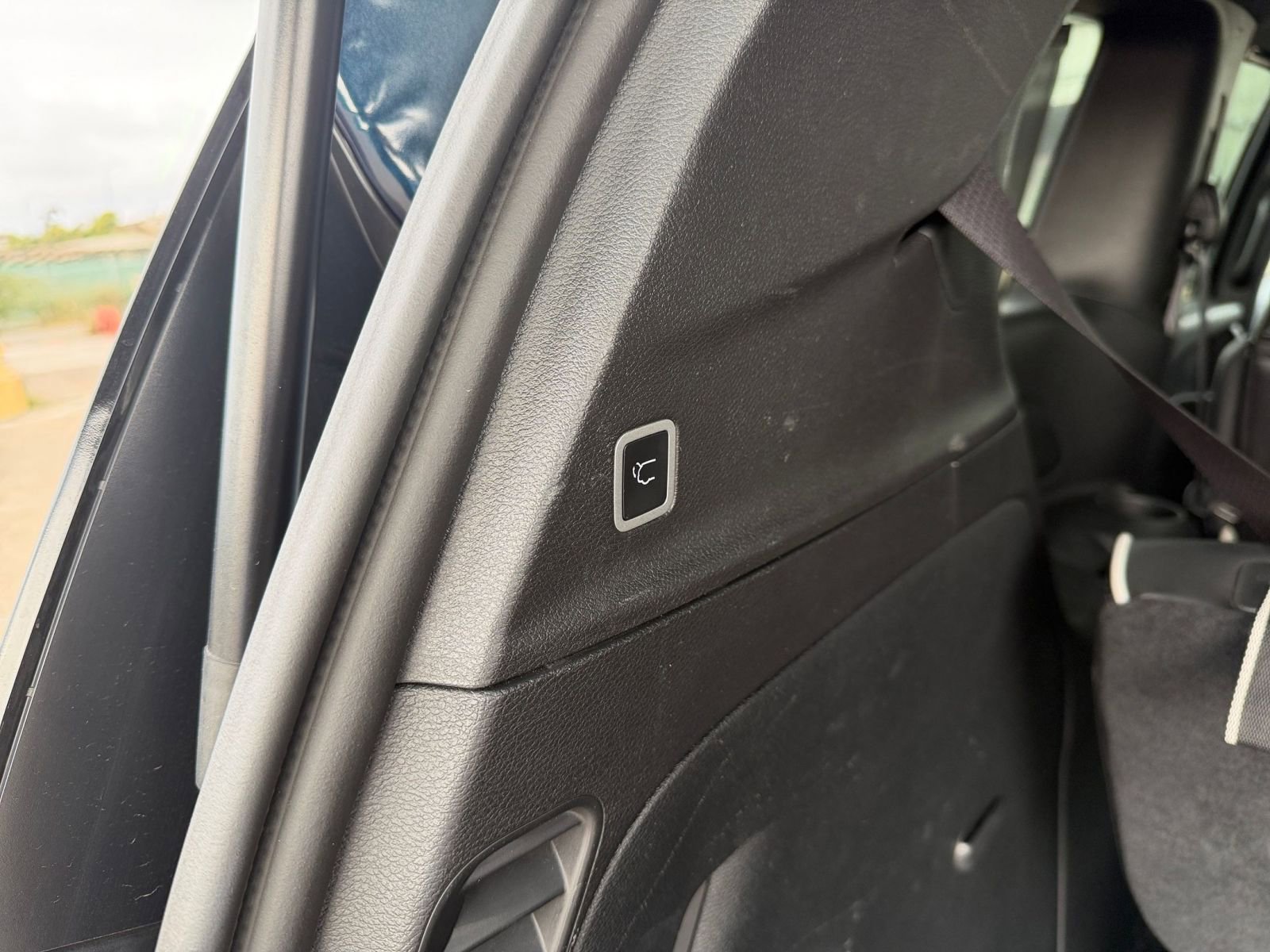 Thumbnail: 2025 Chrysler Pacifica - 24