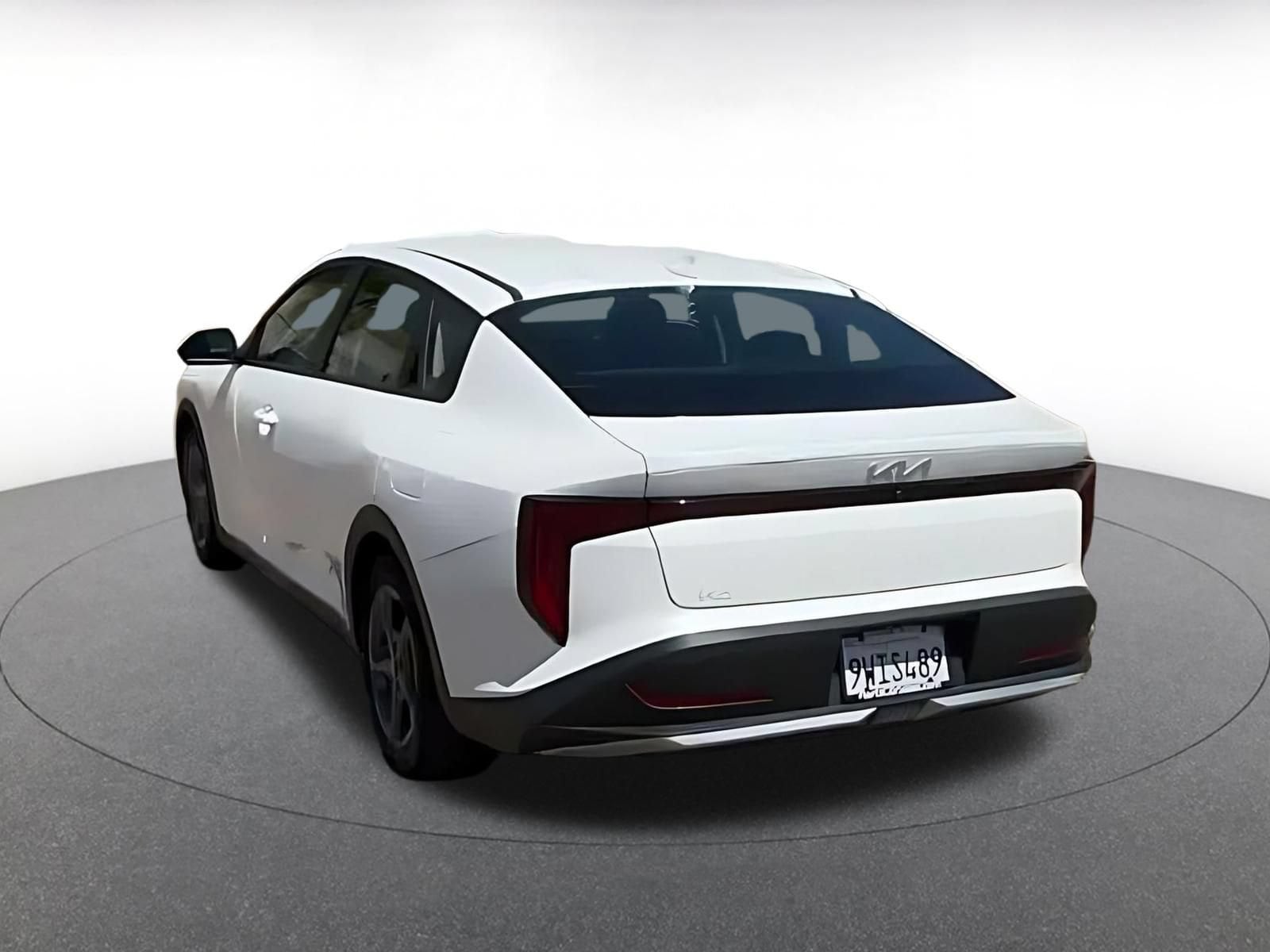 Thumbnail: 2026 Kia K4 - 10