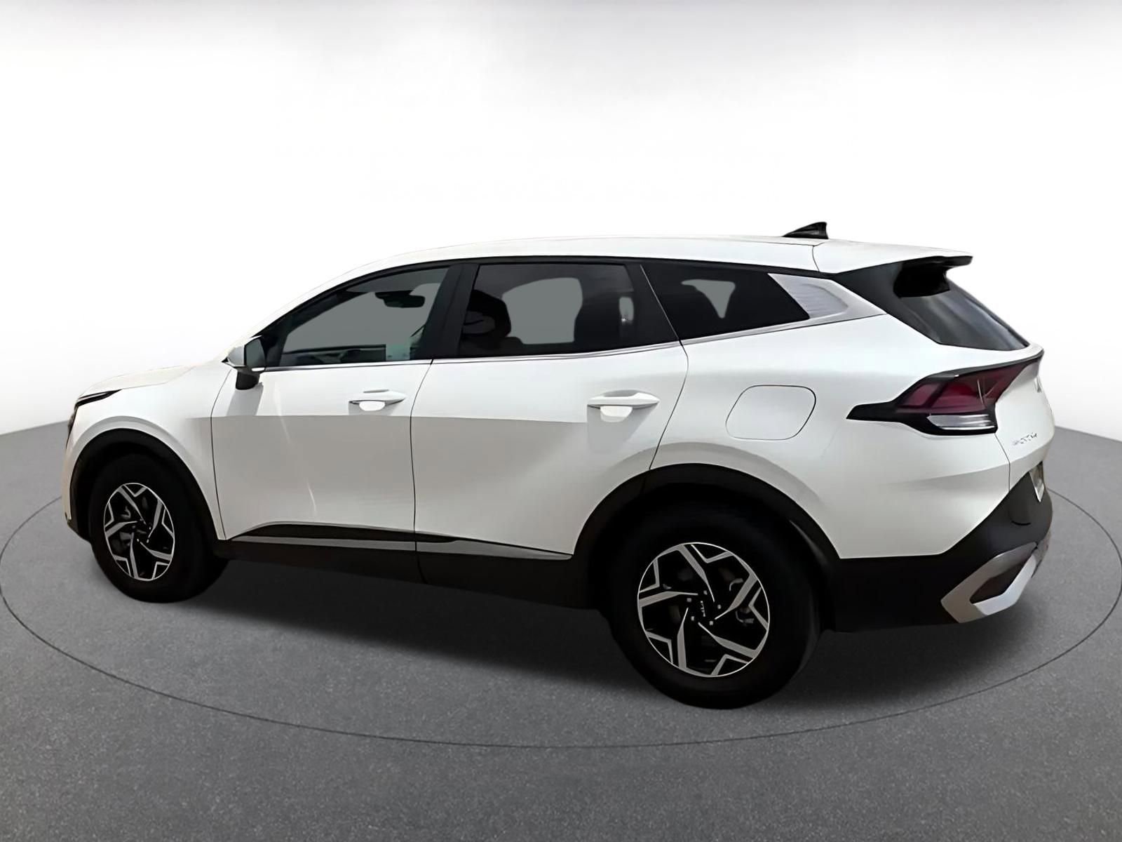 Thumbnail: 2025 Kia Sportage - 16