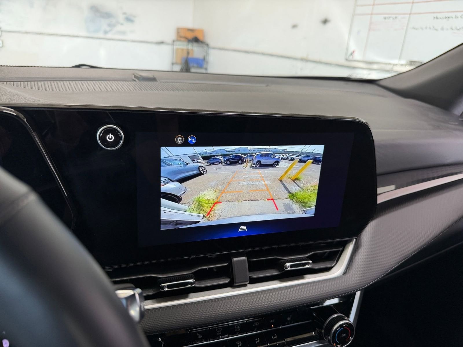 Thumbnail: 2025 Chevrolet Equinox - 17