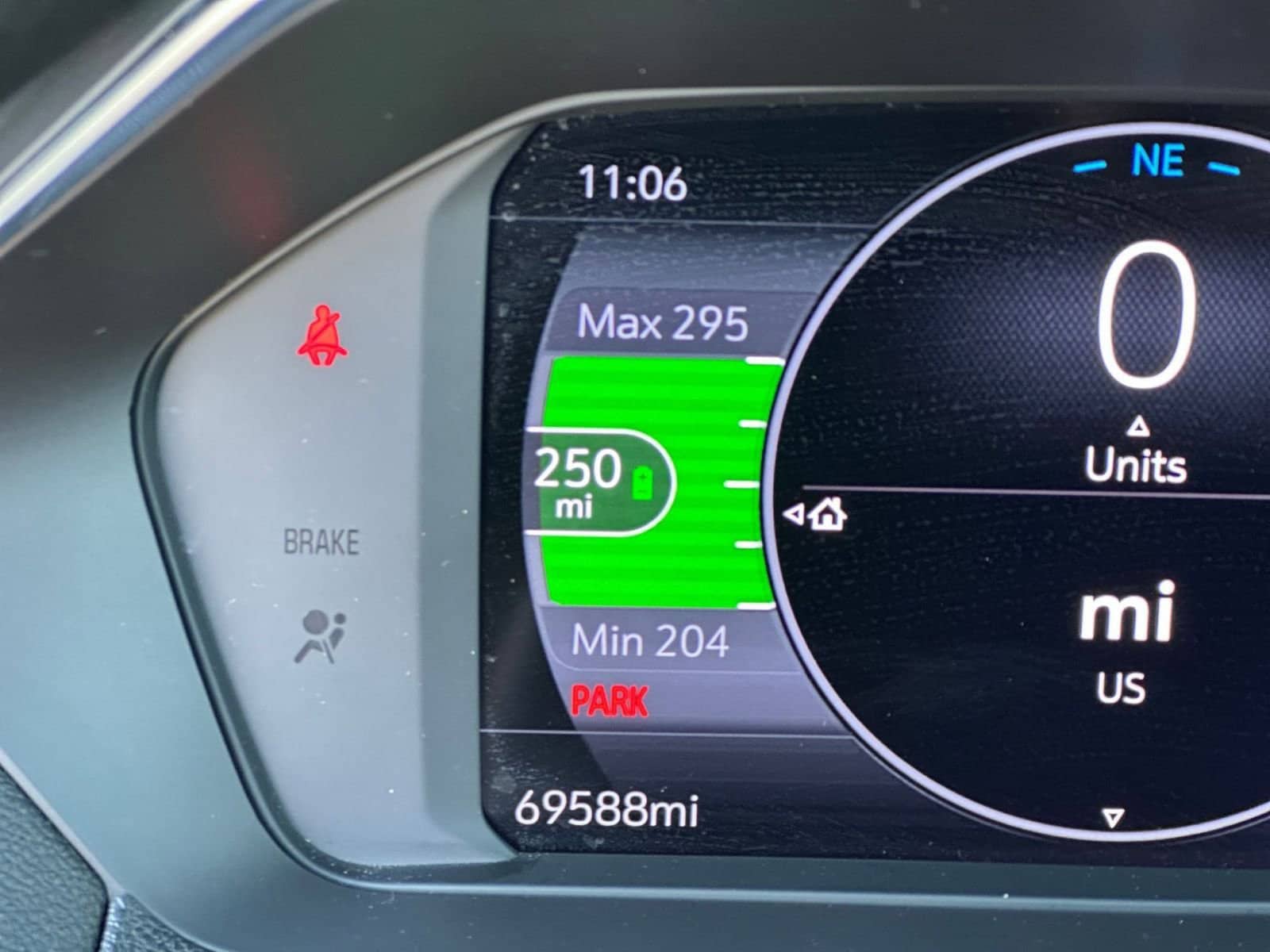 Thumbnail: 2023 Chevrolet Bolt EV - 20