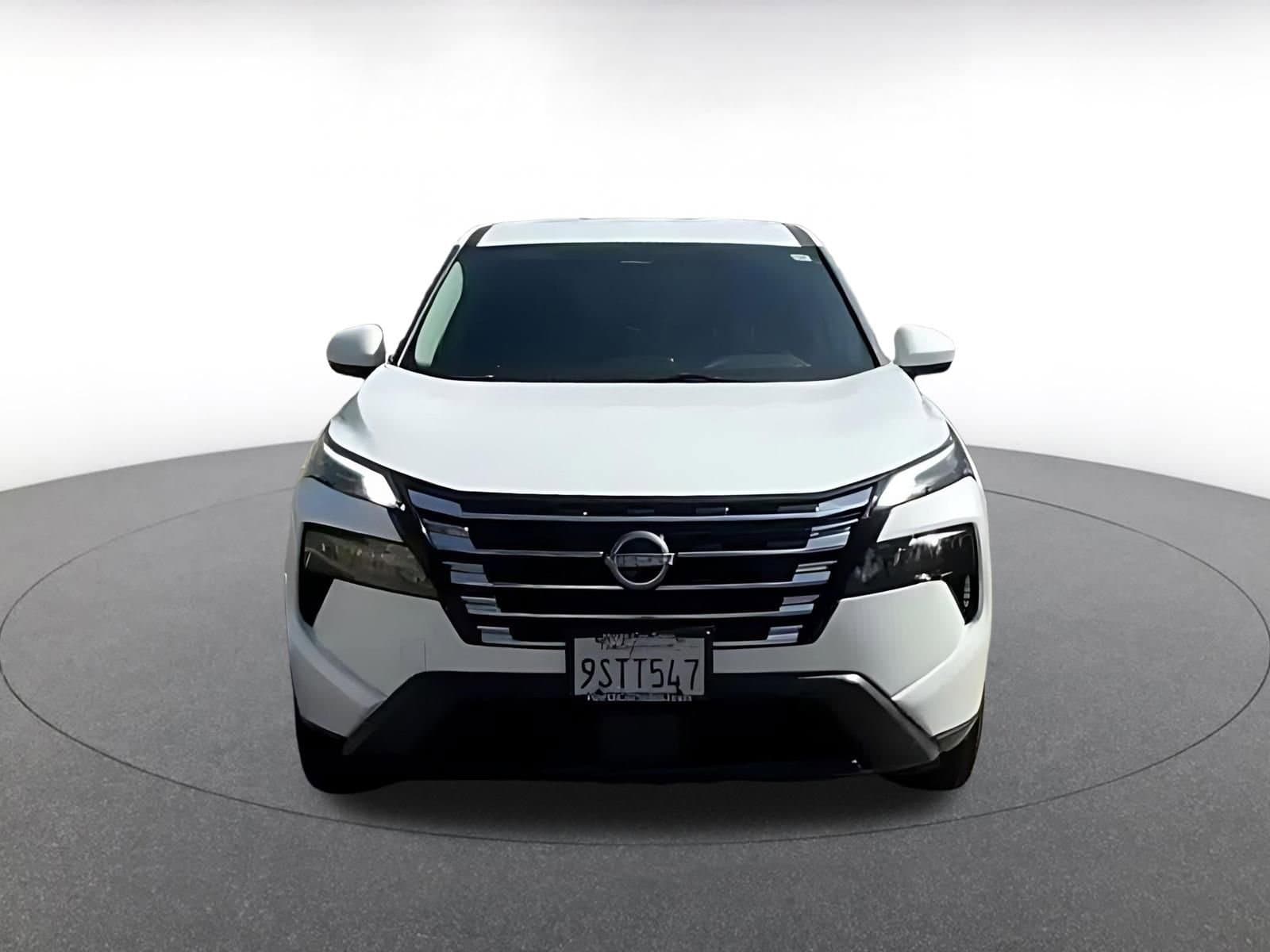 Thumbnail: 2025 Nissan Rogue - 4