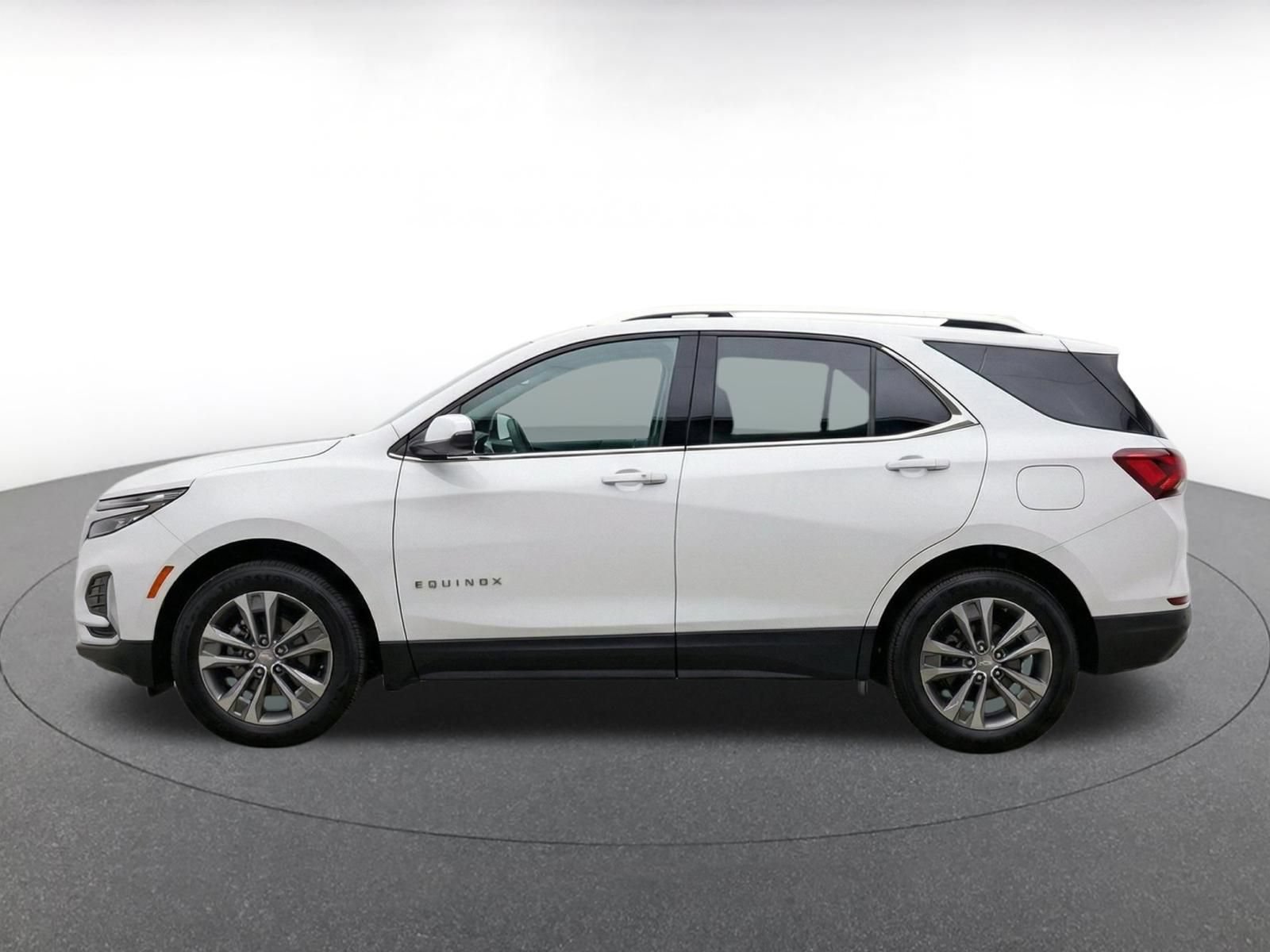 Thumbnail: 2025 Chevrolet Equinox - 4