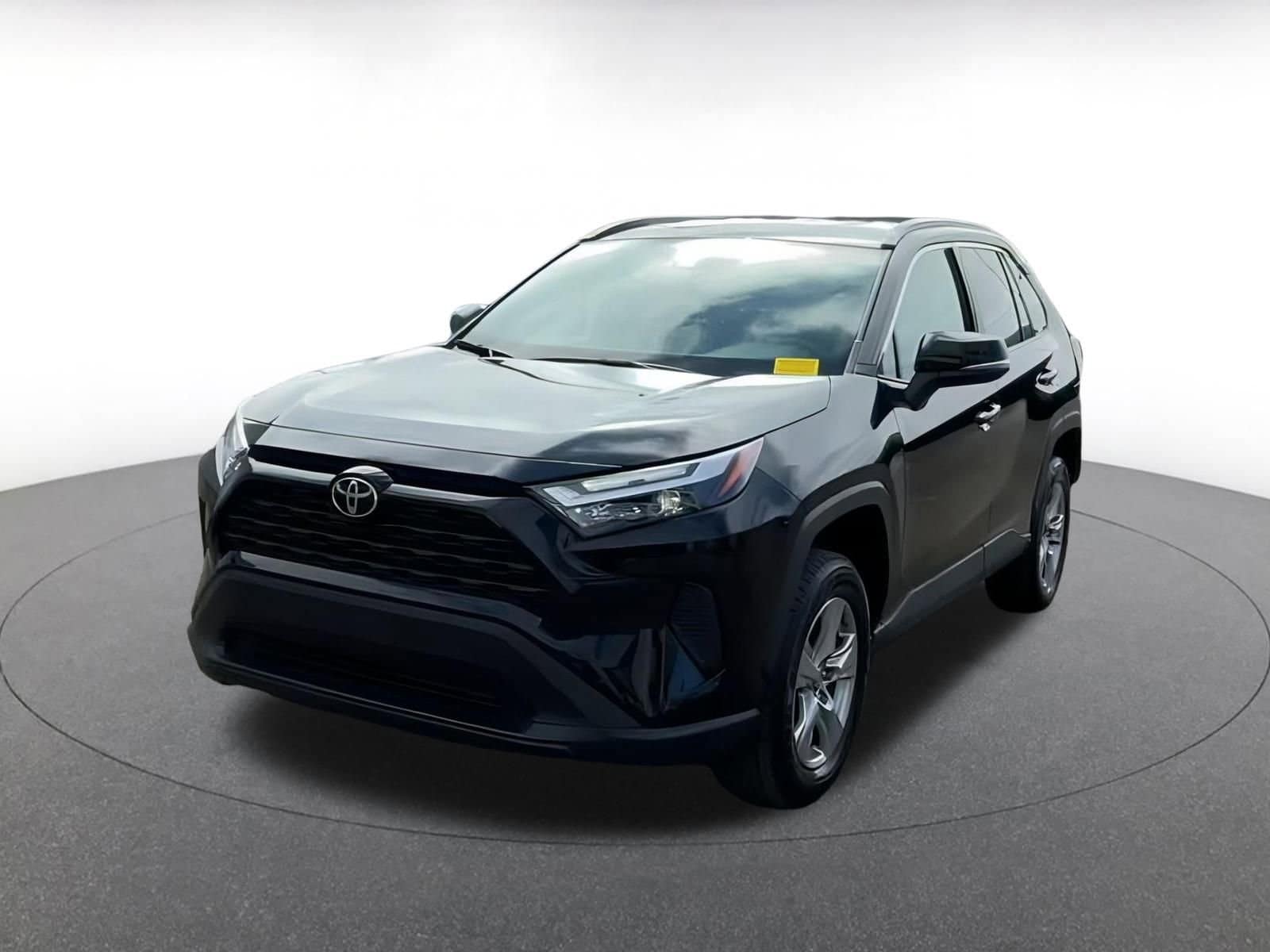Thumbnail: 2025 Toyota RAV4 - 7