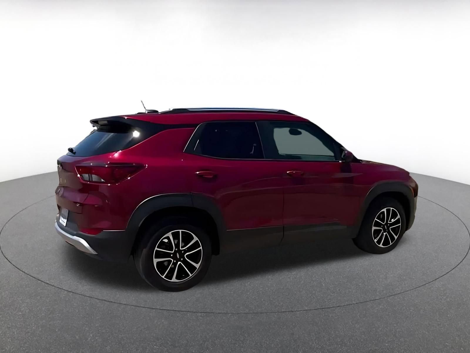 Thumbnail: 2025 Chevrolet TrailBlazer - 12