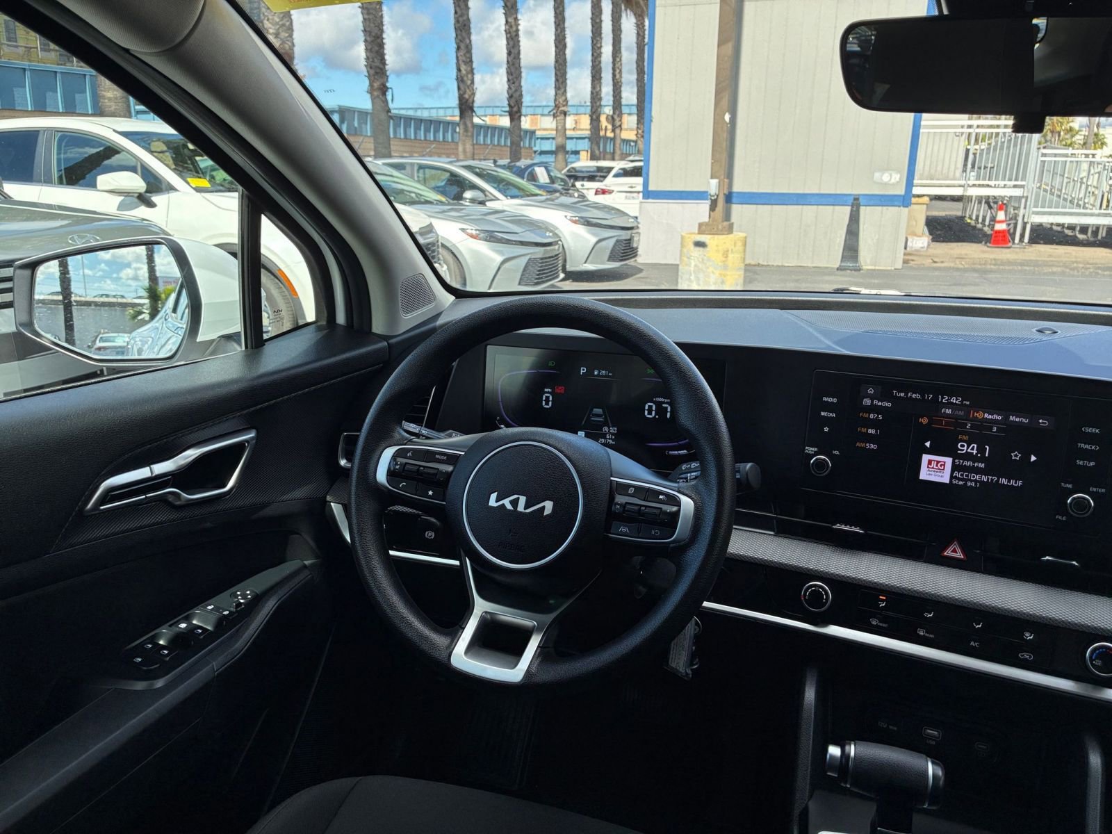 Thumbnail: 2025 Kia Sportage - 33