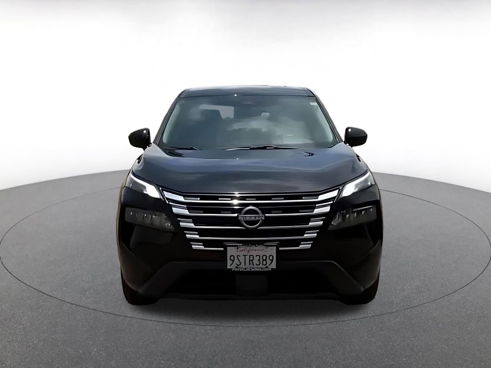 Thumbnail: 2025 Nissan Rogue - 4
