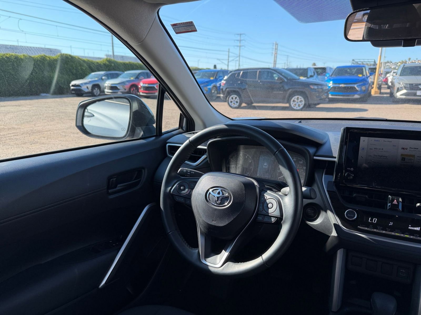 Thumbnail: 2025 Toyota Corolla Cross - 33