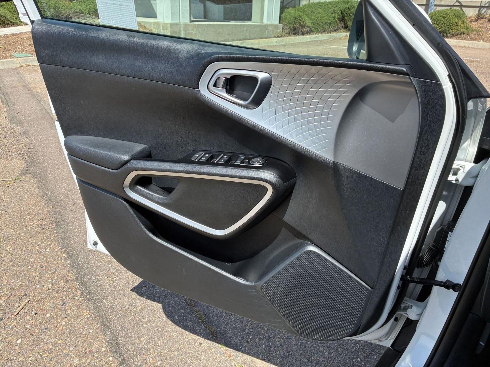 Thumbnail: 2025 Kia Soul - 18