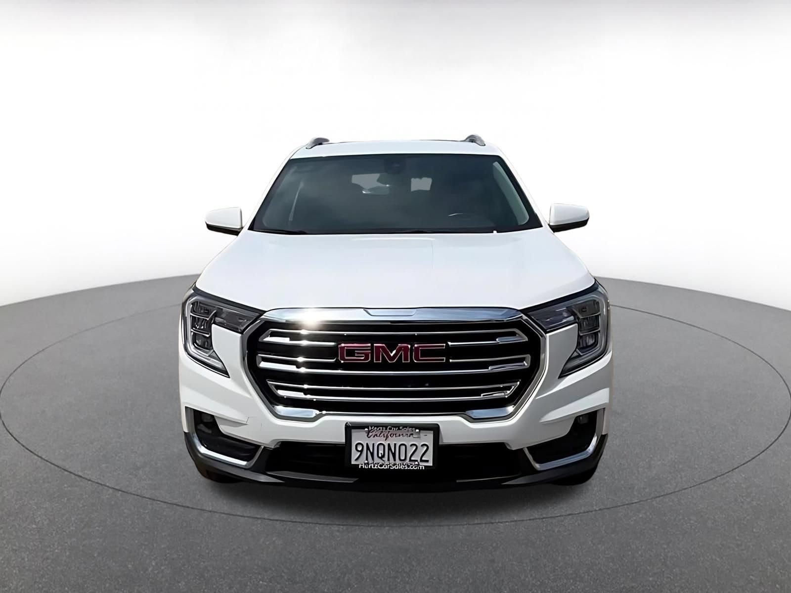 Thumbnail: 2024 GMC Terrain - 4
