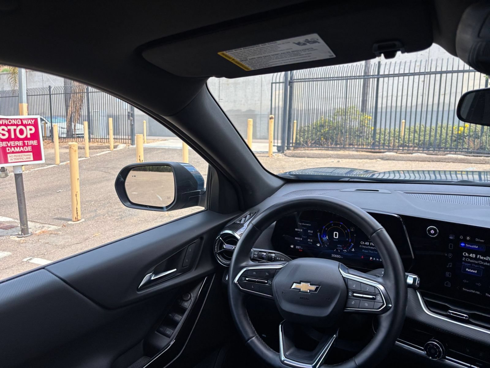 Thumbnail: 2025 Chevrolet Equinox - 35
