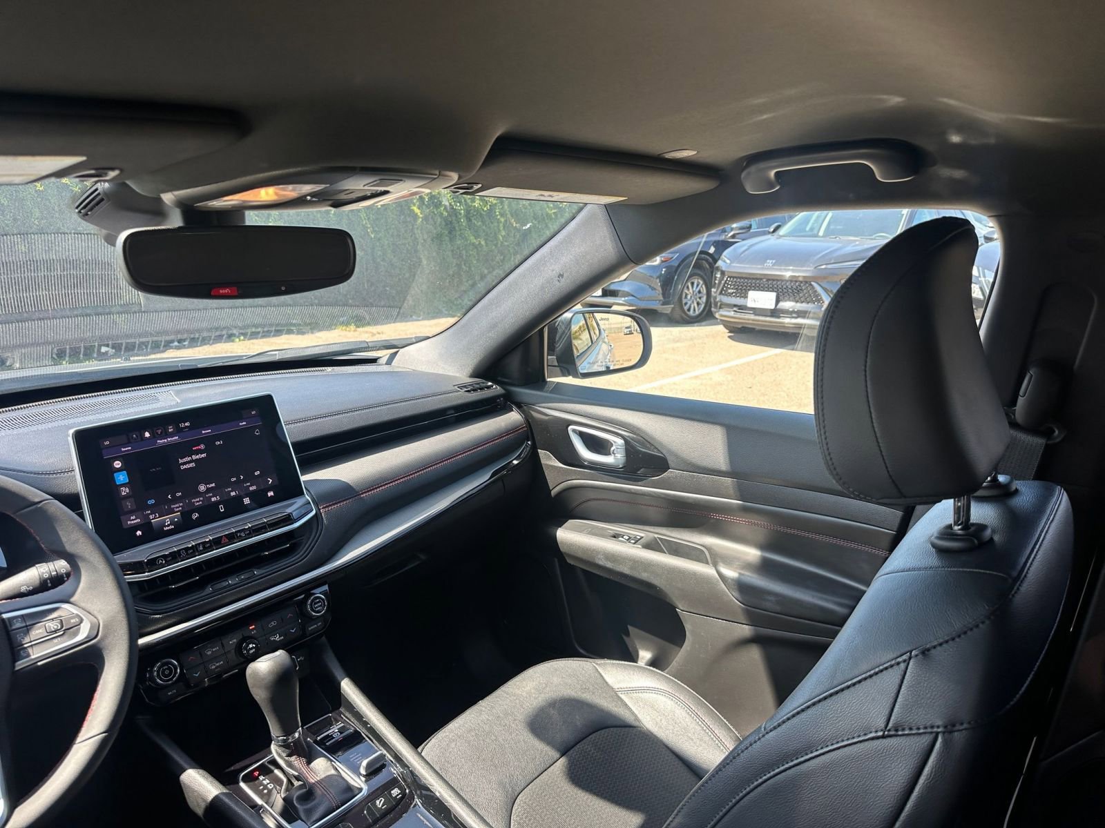 Thumbnail: 2025 Jeep Compass - 34