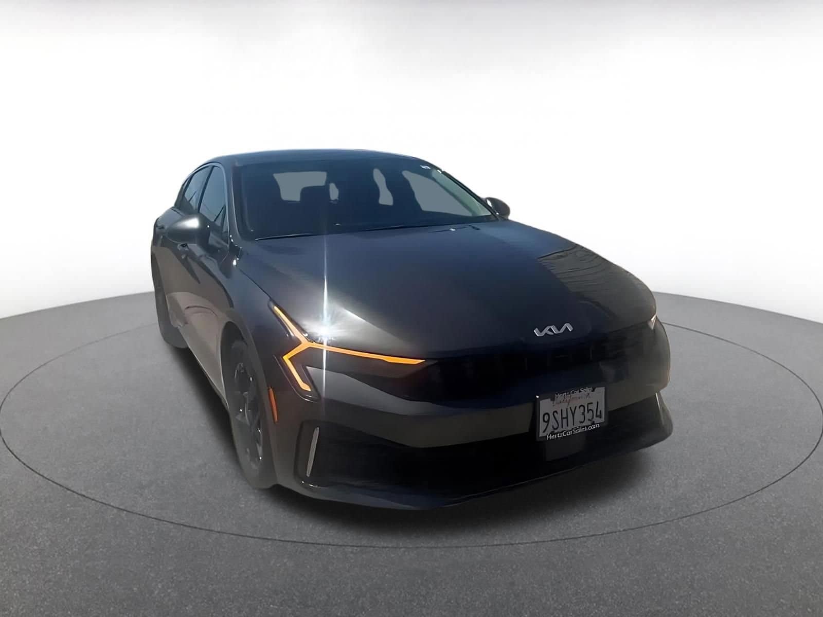 Thumbnail: 2025 Kia K5 - 3