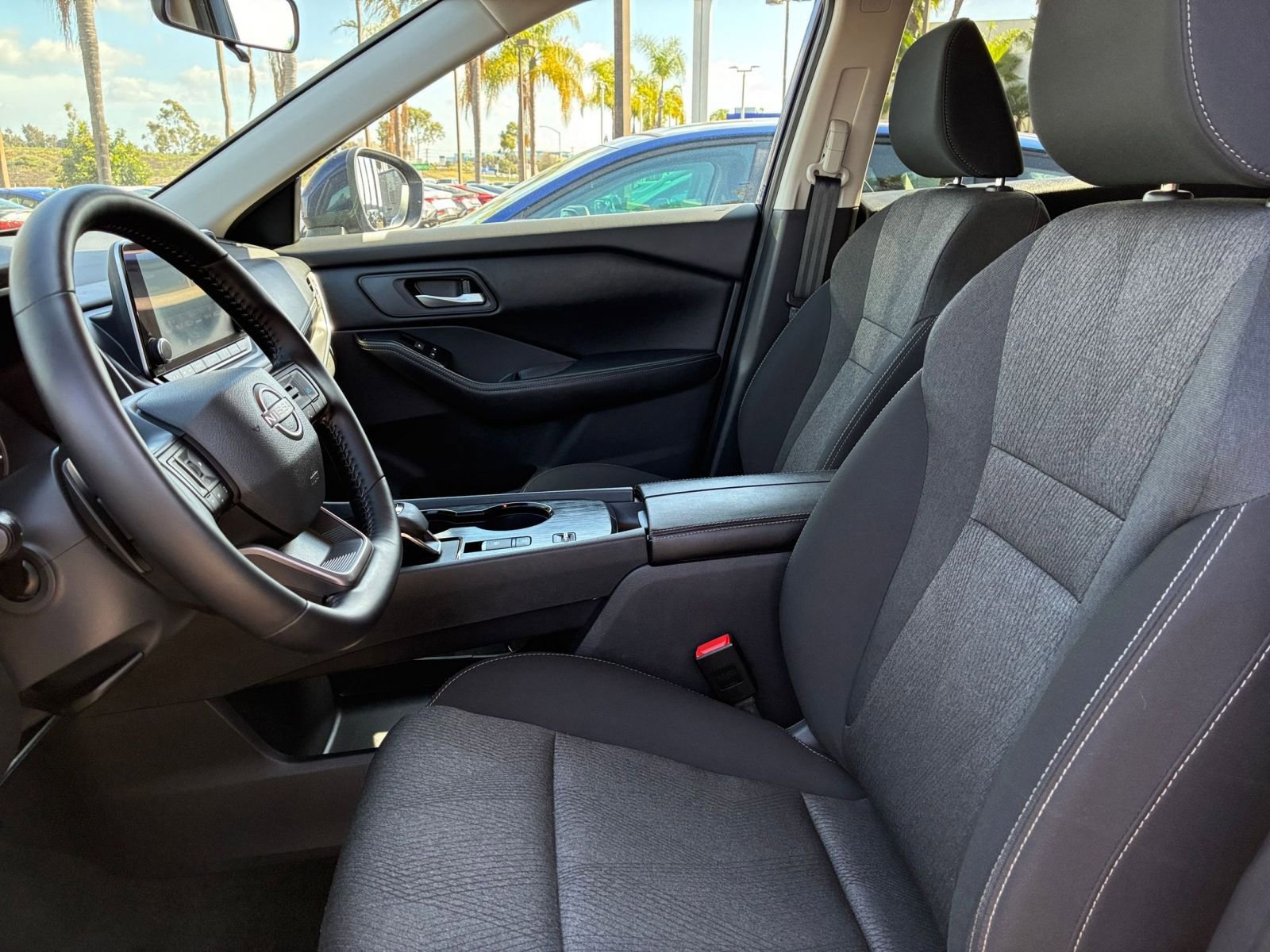 Thumbnail: 2025 Nissan Rogue - 29