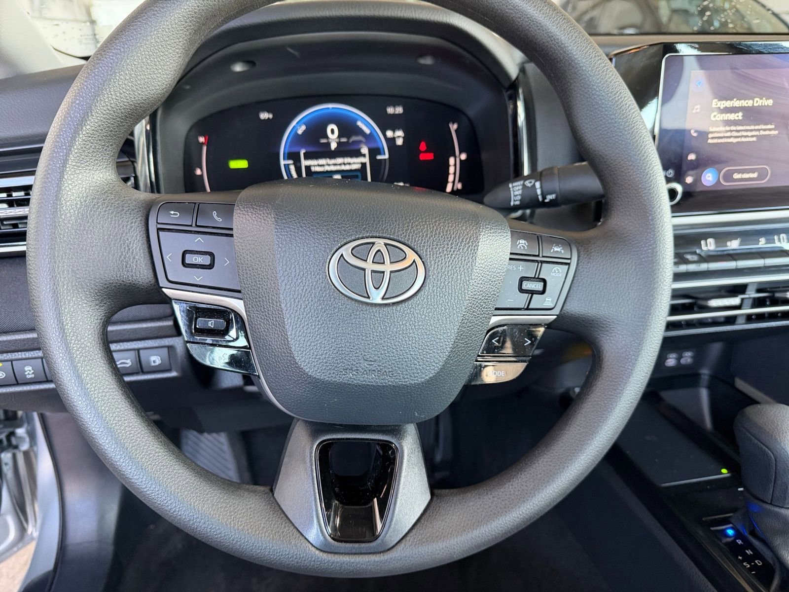 Thumbnail: 2025 Toyota Camry - 27