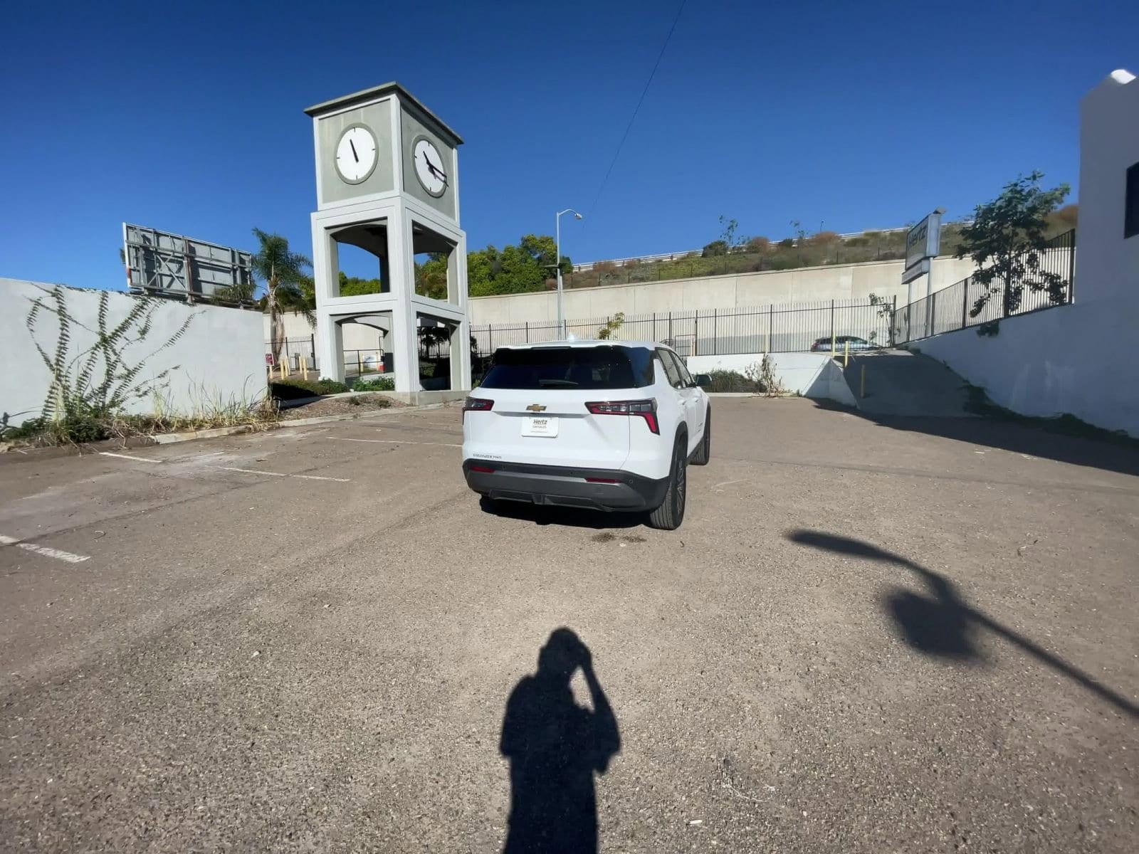 Thumbnail: 2025 Chevrolet Equinox - 16