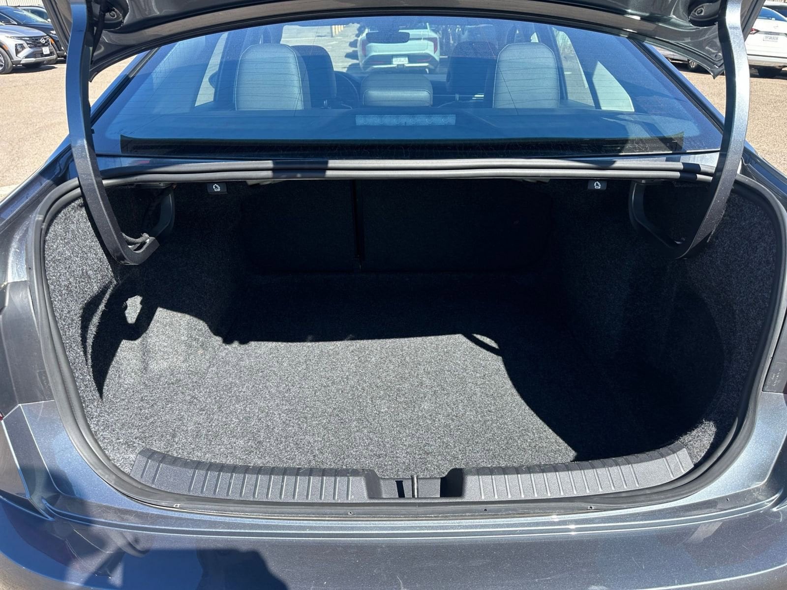 Thumbnail: 2025 Volkswagen Jetta - 30