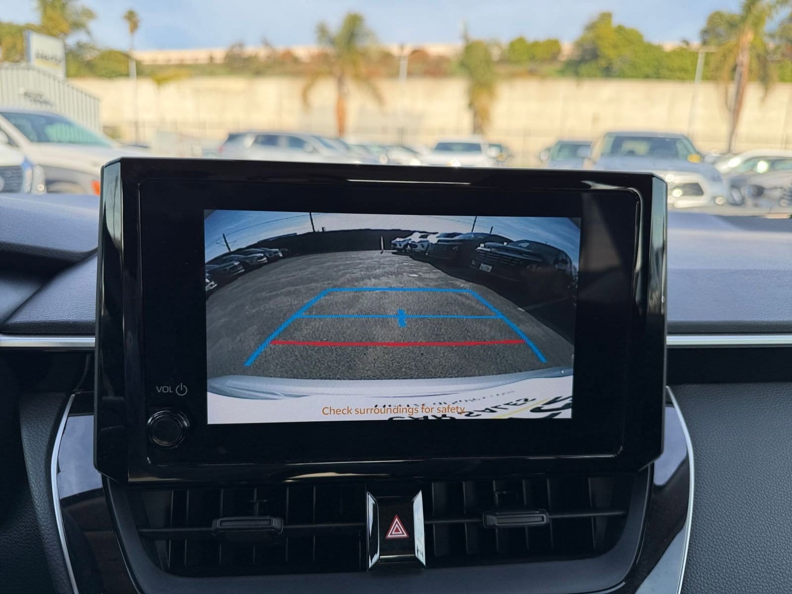 Thumbnail: 2025 Toyota Corolla - 17