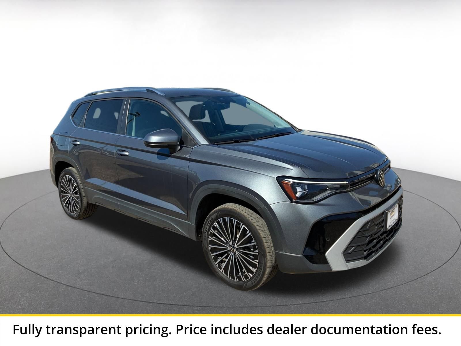 Thumbnail: 2025 Volkswagen Taos - 1