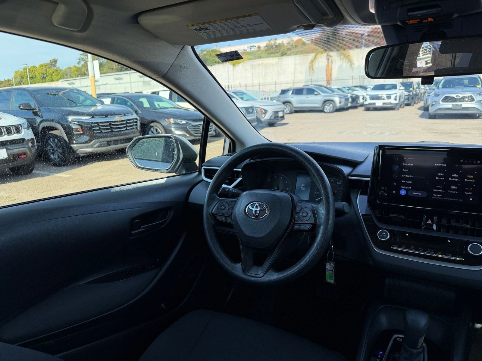 Thumbnail: 2025 Toyota Corolla - 32