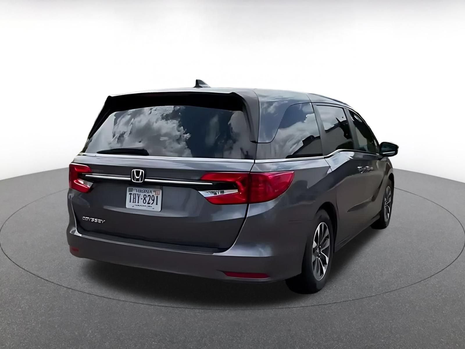 Thumbnail: 2024 Honda Odyssey - 14
